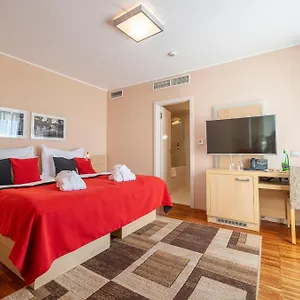 Amarilis 4* Prag